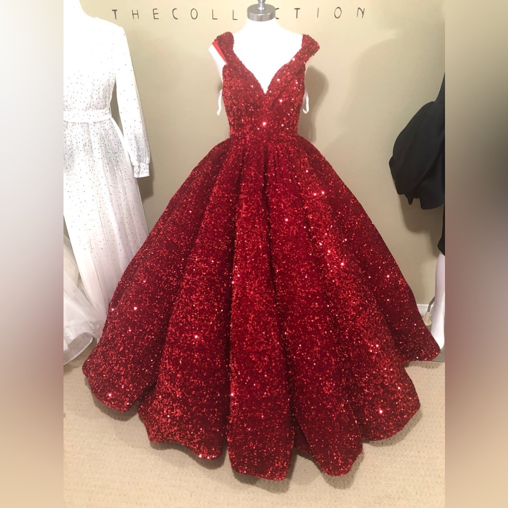 Red Sequin Heavy Lacrosse Back Ball Gown Wedding Dress